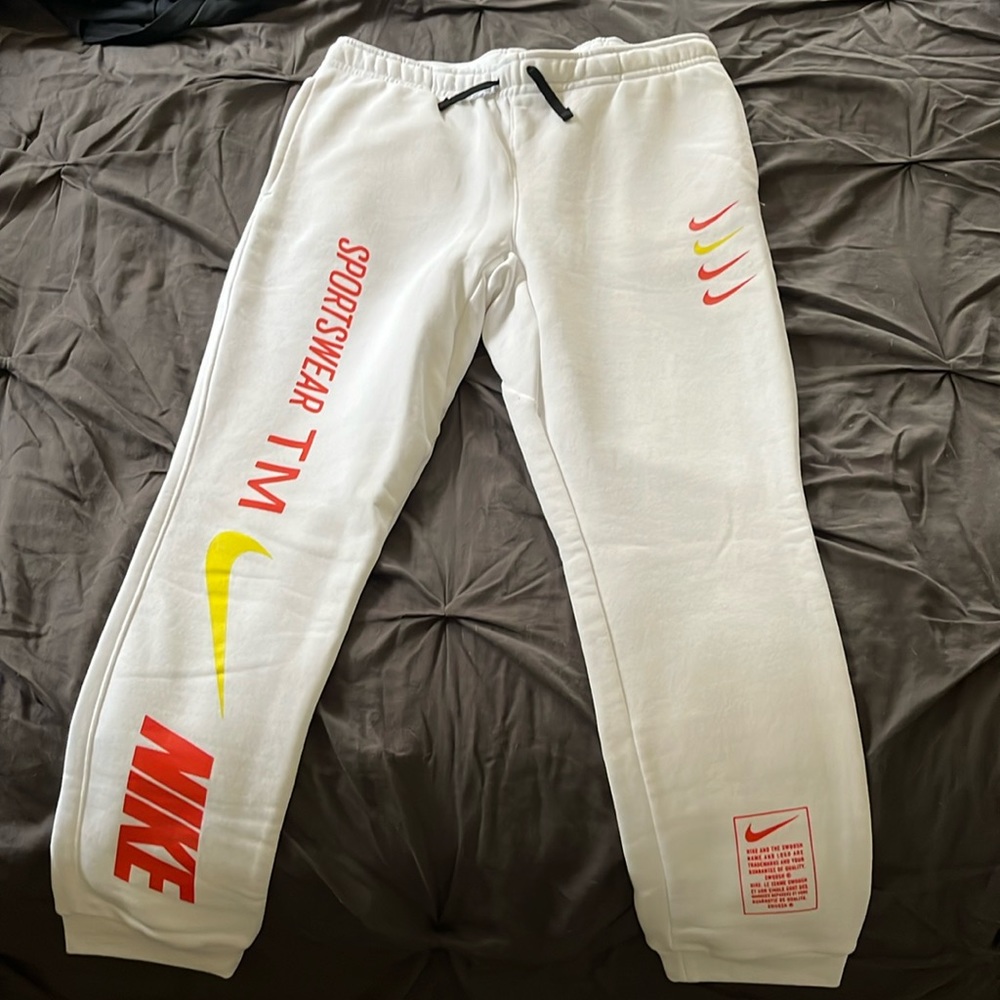 Nike Joggers